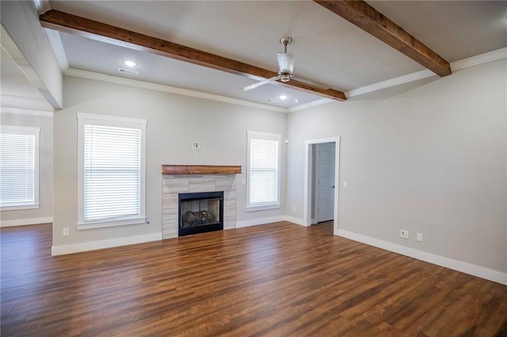 1013 Estes Dr - Photo 5 of 27