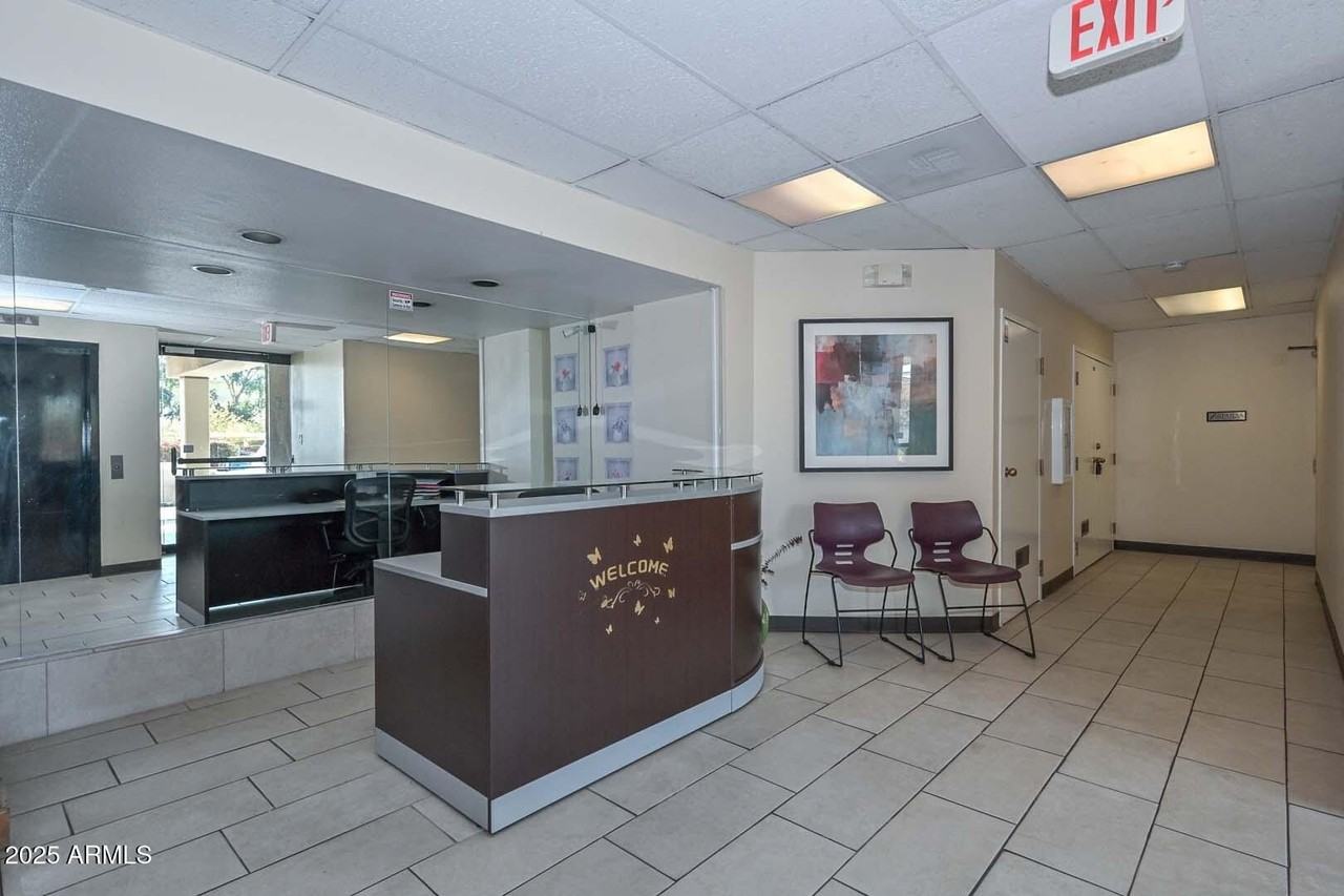 77 E Columbus Ave - Photo 2 of 26