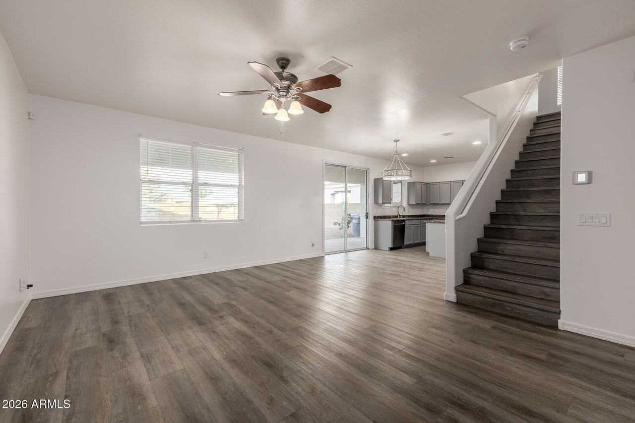 836 E Constance Way - Photo 6 of 50