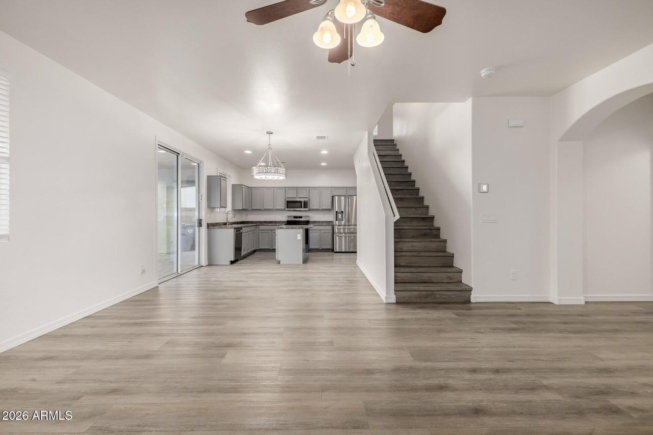 836 E Constance Way - Photo 7 of 50