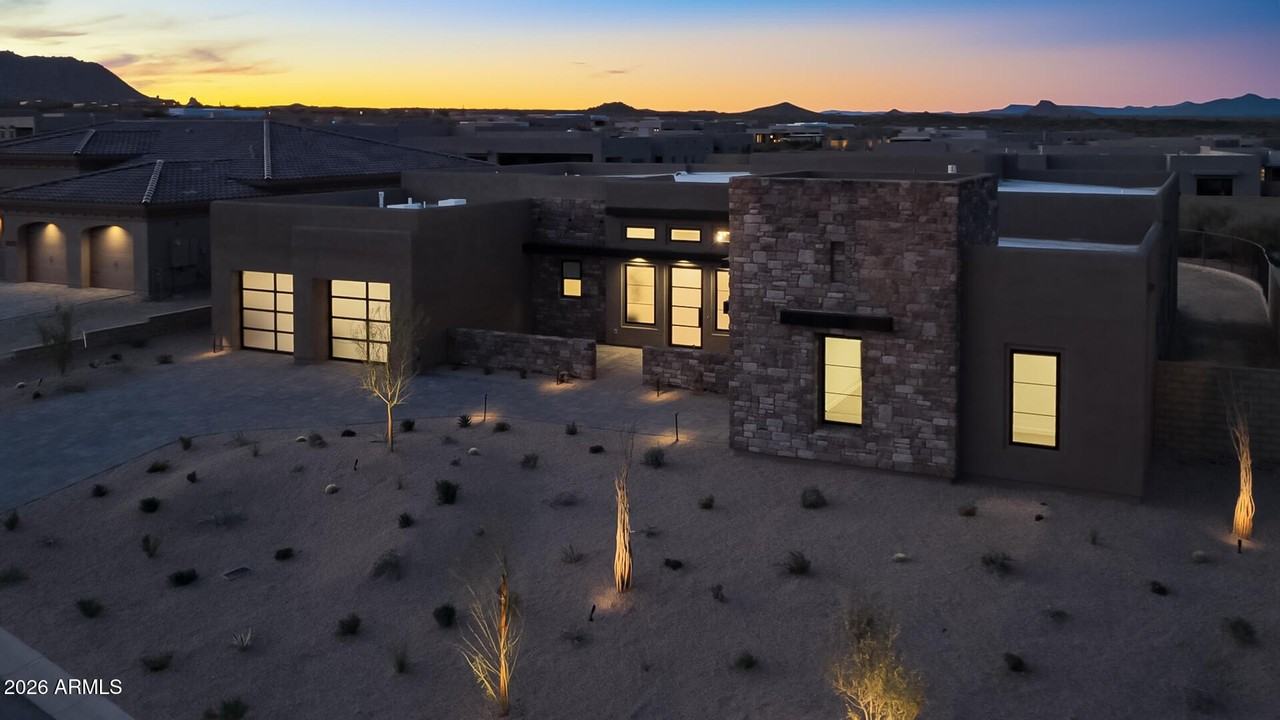 13290 E La Junta Rd - Photo 4 of 50