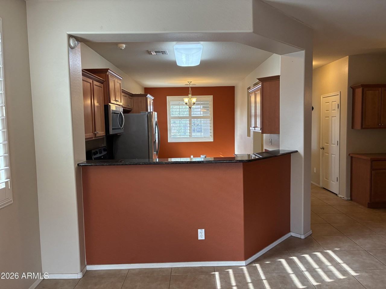 8011 S 70th Dr - Photo 7 of 39