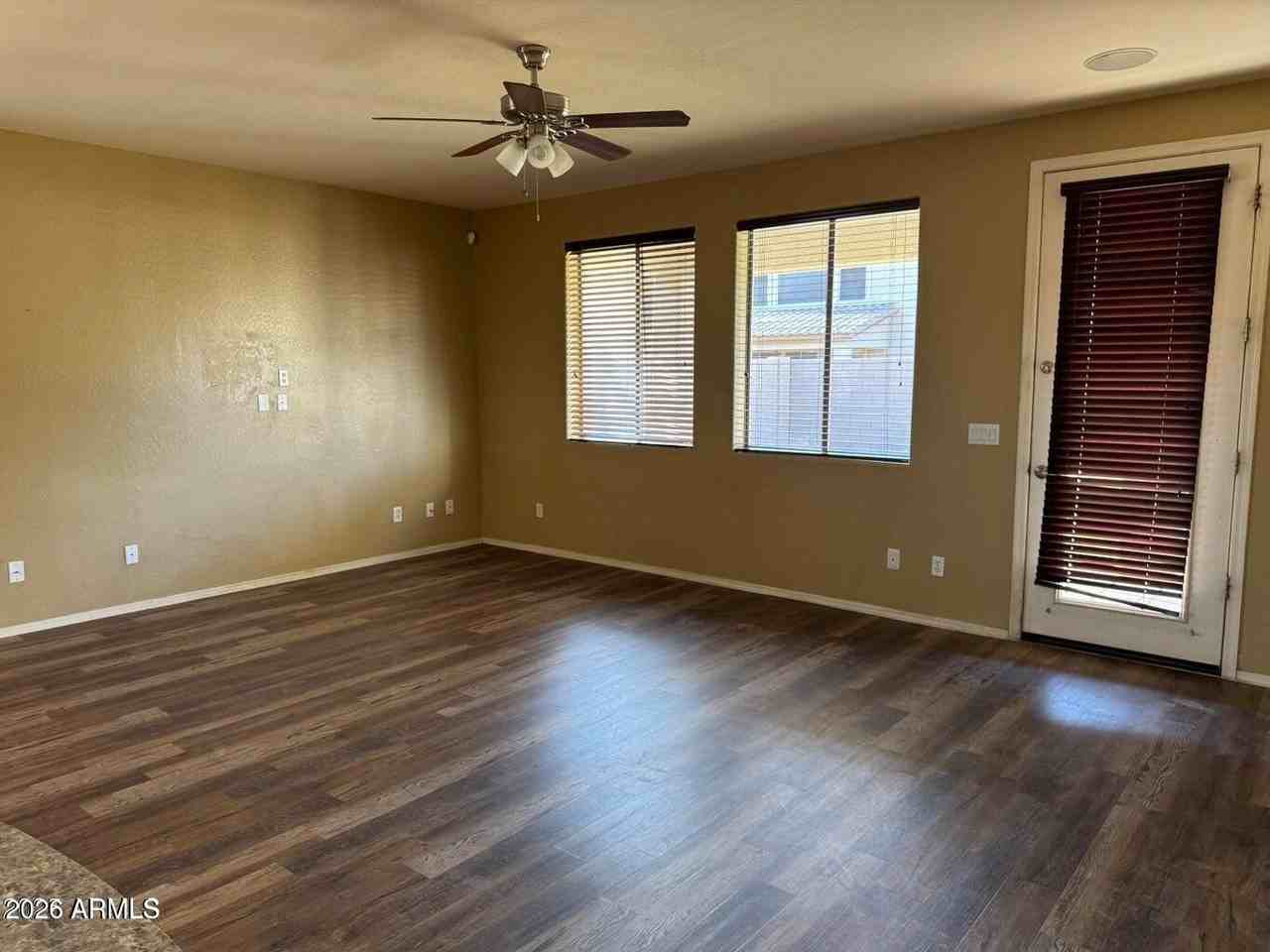 11960 W Lewis Ave - Photo 4 of 13