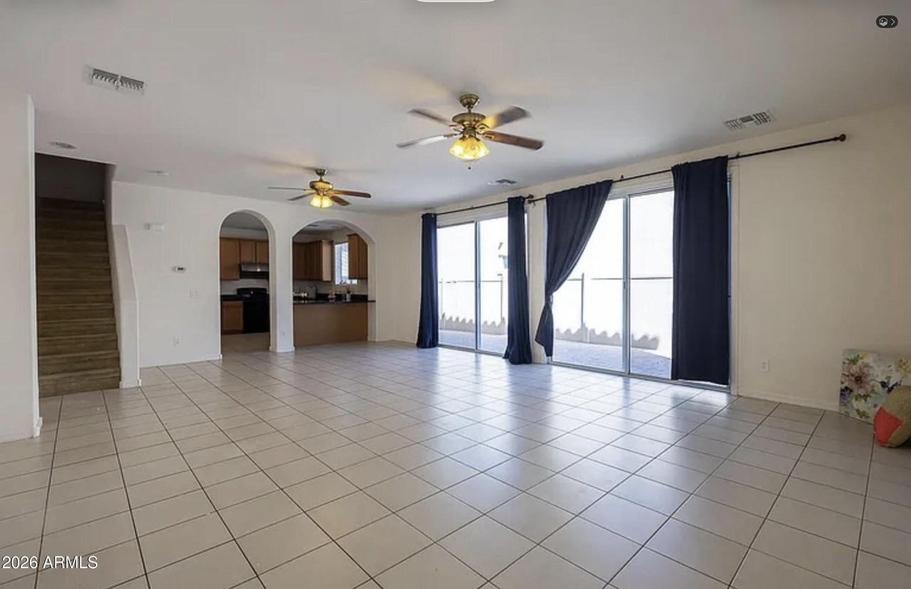 3701 E Hans Dr - Photo 2 of 12