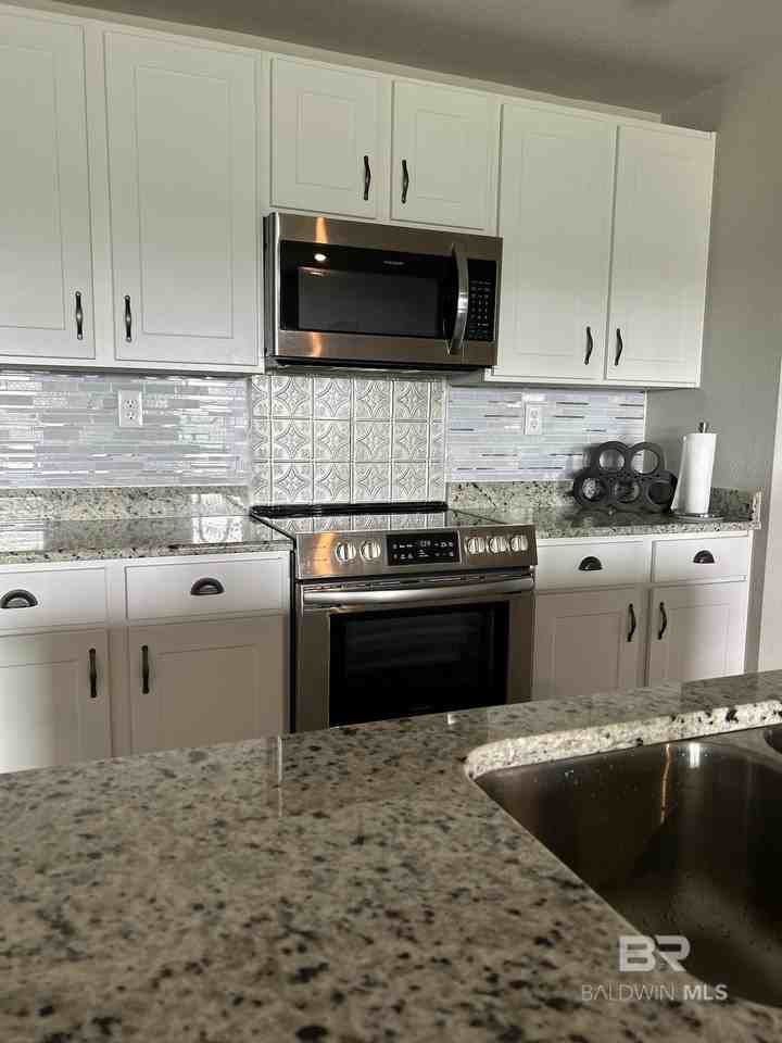 23333 Shadowridge Dr - Photo 4 of 21