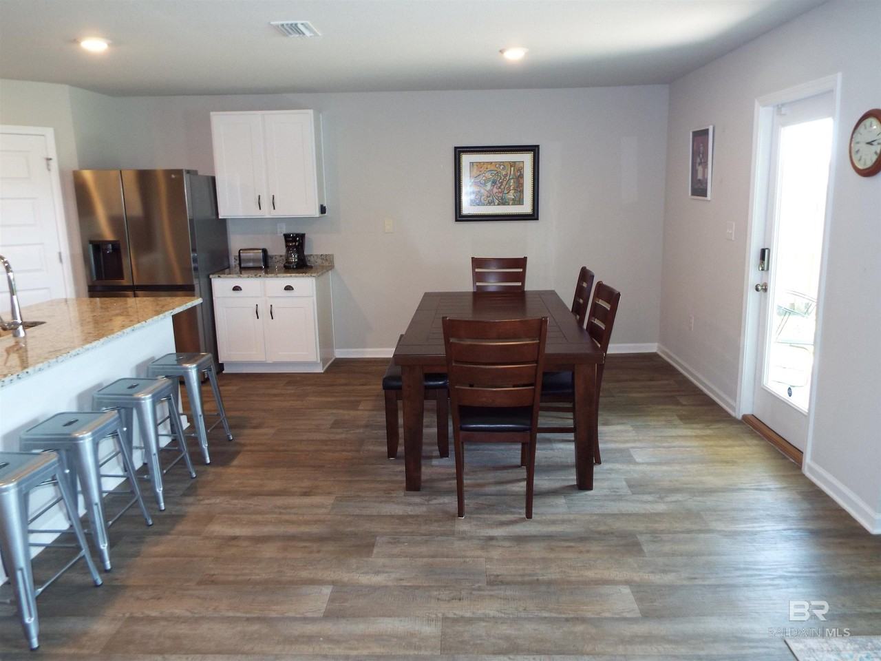 23333 Shadowridge Dr - Photo 6 of 21