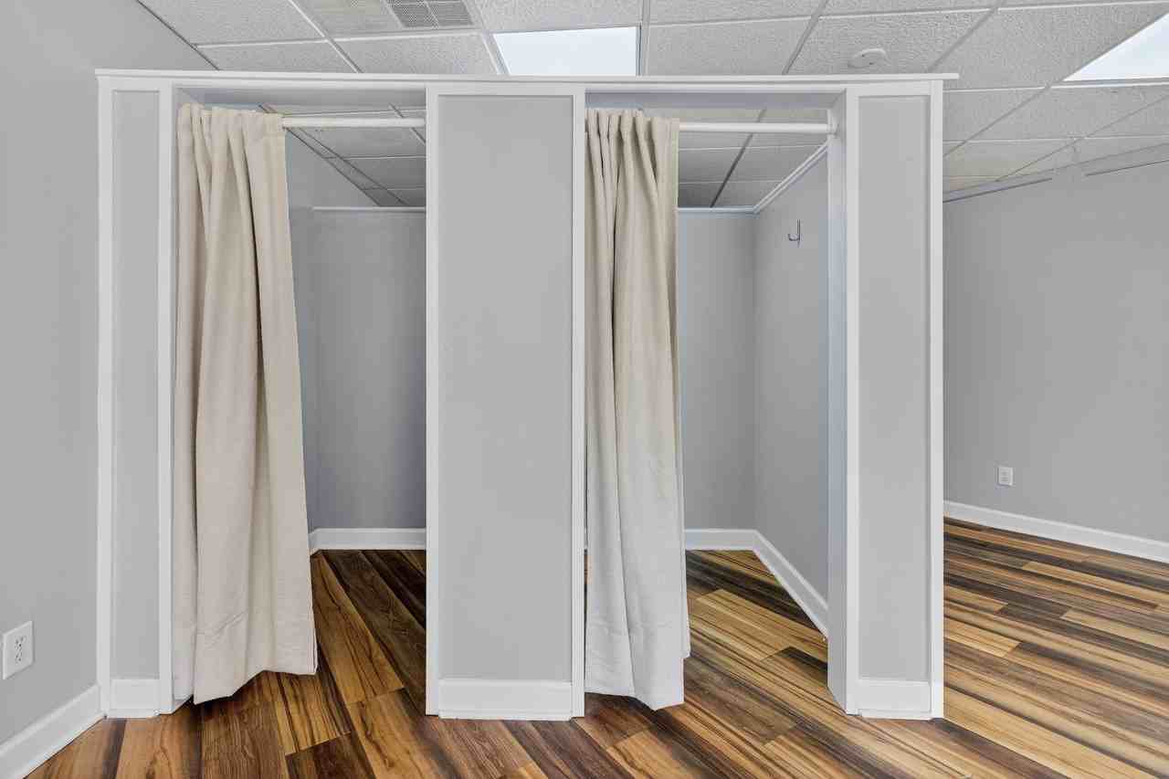 623 Hancock St #1 - Photo 6 of 50