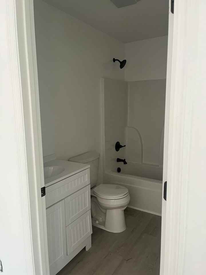 3601 Alton Park Blvd - Photo 5 of 6