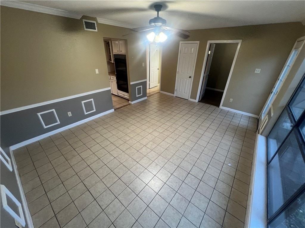 97 Lake Shore Dr - Photo 7 of 18