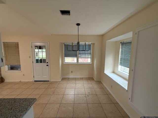 2137 Meadowlight Pkwy - Photo 5 of 10