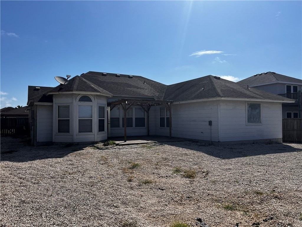 14033 Coquina Bay Ave - Photo 3 of 11