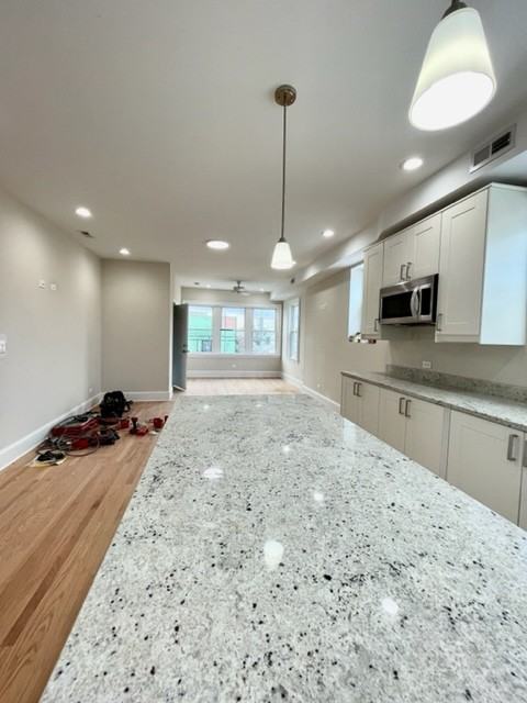 5506 N Glenwood Ave #2 - Photo 2 of 17