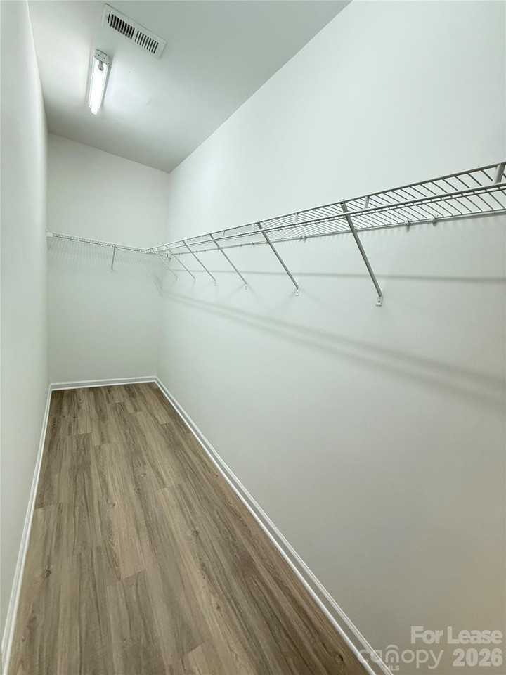 5656 Tipperlinn Way - Photo 7 of 16