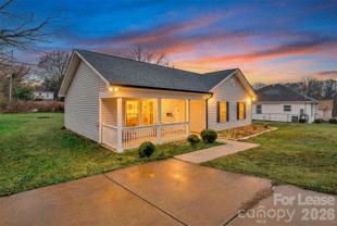 601 N Apple St - Photo 1 of 1