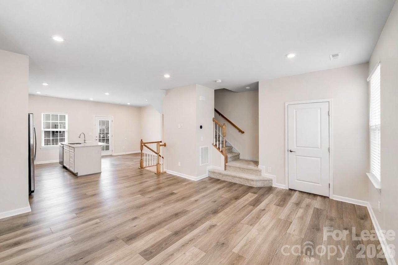 2303 Autumn Olive Ln - Photo 2 of 28