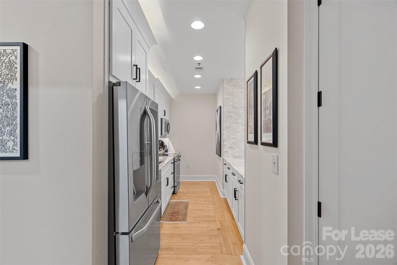 310 Arlington Ave #205 - Photo 4 of 23