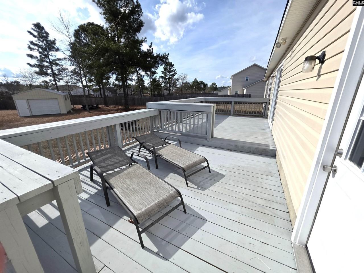 165 Crassula Dr - Photo 3 of 34