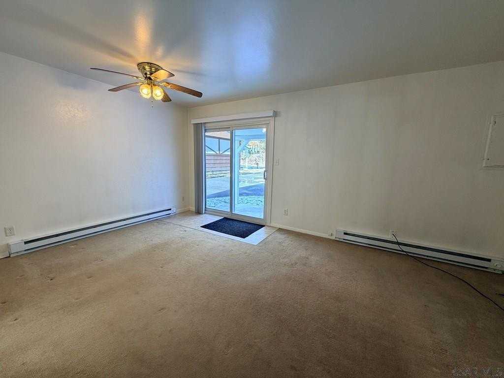 402 Southmont Blvd - Photo 5 of 14