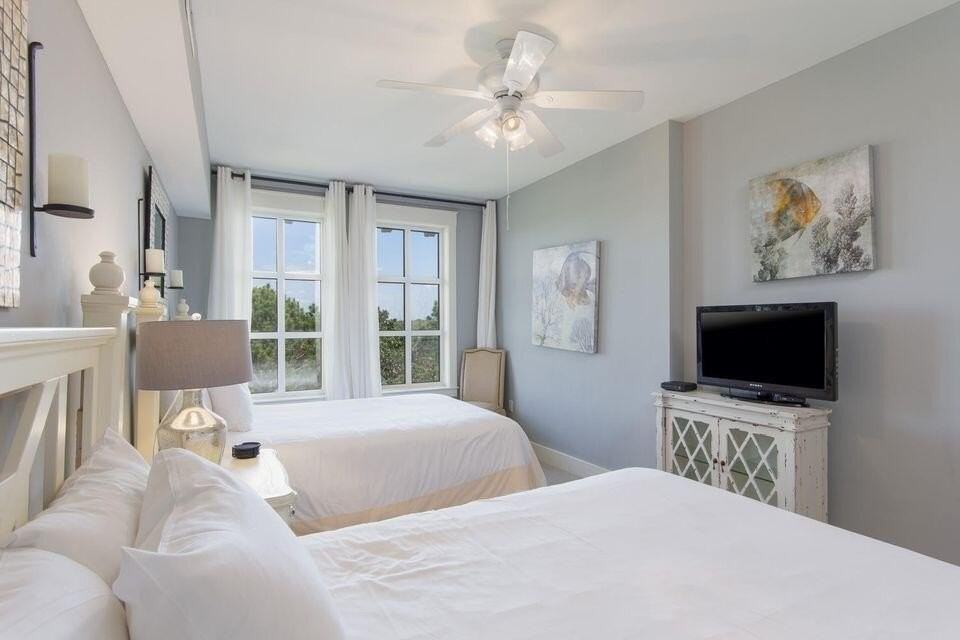 9300 Baytowne Wharf Blvd #529 - Photo 3 of 13