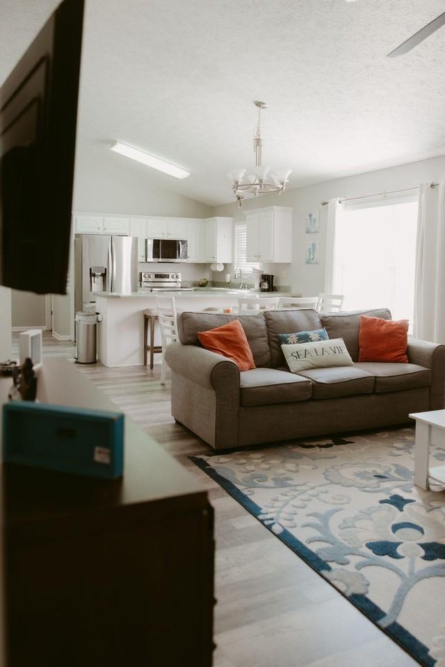 11808 Cabana Ct - Photo 7 of 31