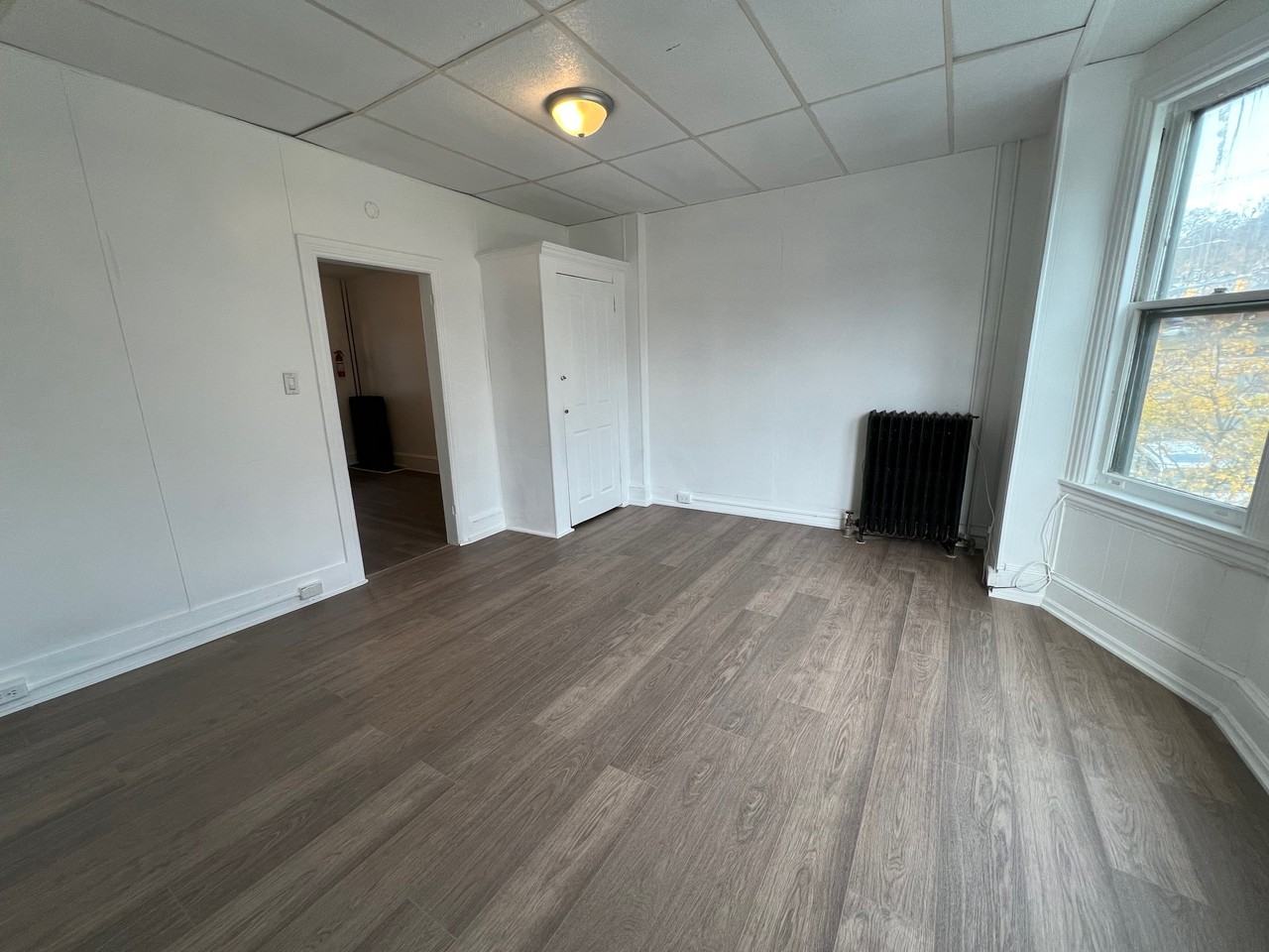 214 S 13th St 2nd Fl #2 - Photo 4 of 13