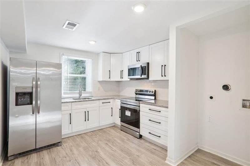 2533 Kelly Lake Rd - Photo 4 of 14