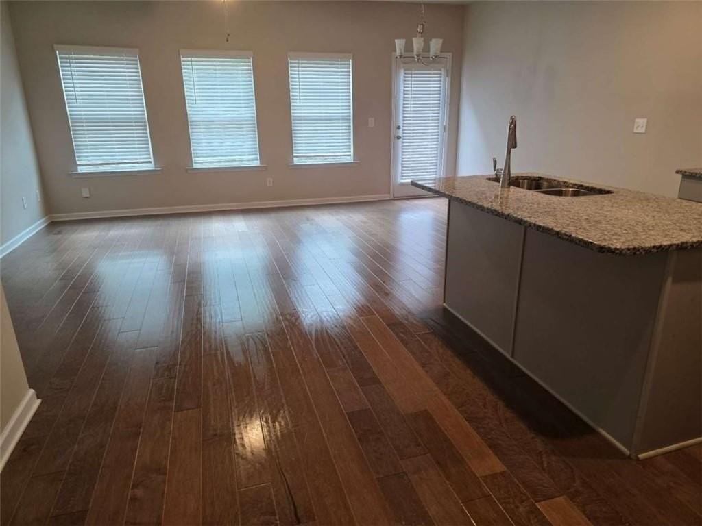 7055 Mimosa Blf - Photo 4 of 17