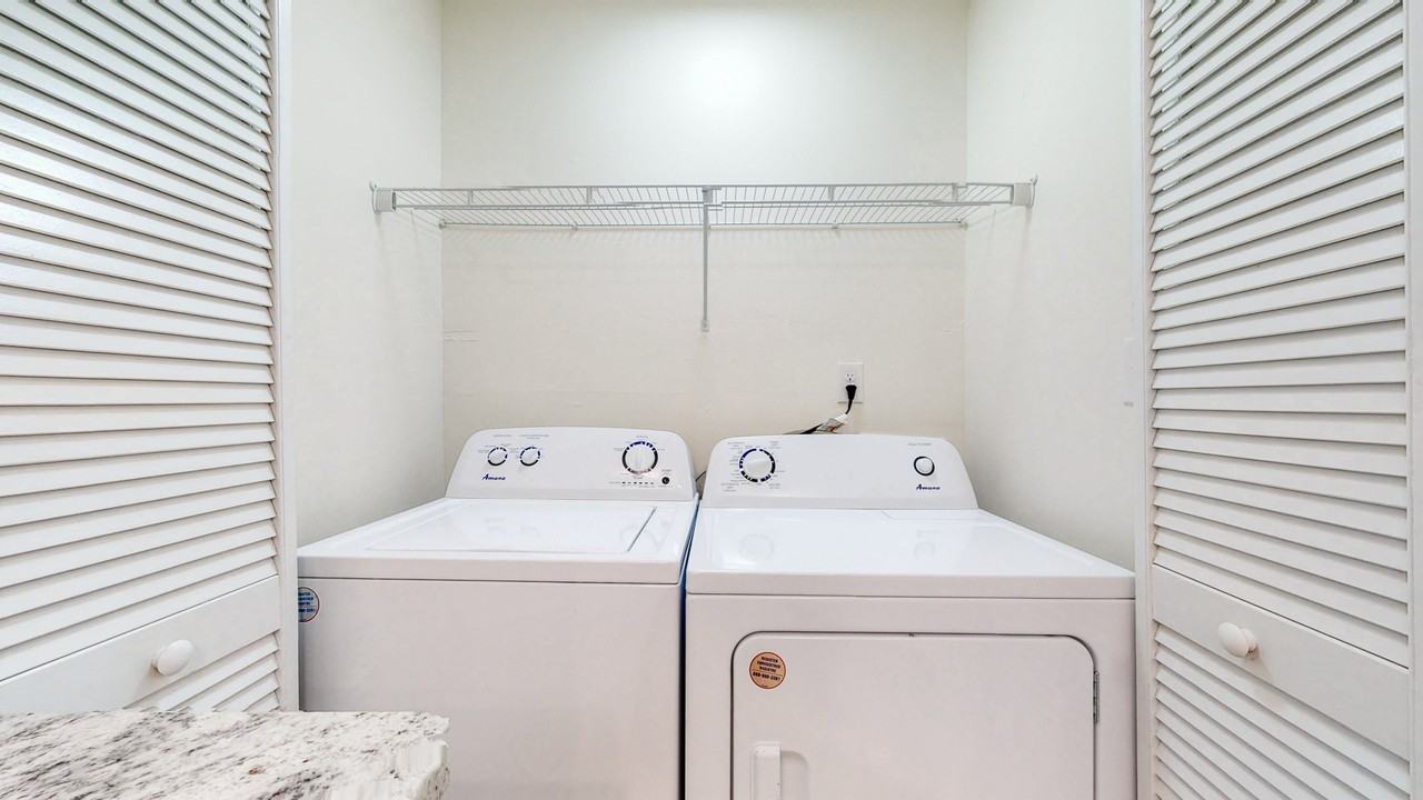 142 Topfield Rd #1 - Photo 6 of 11