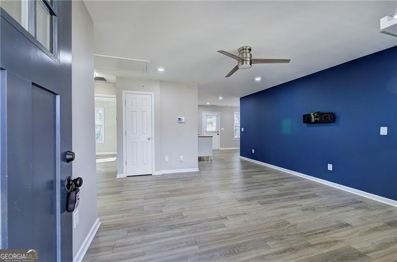 241 Mcintosh Ave Ne - Photo 4 of 38