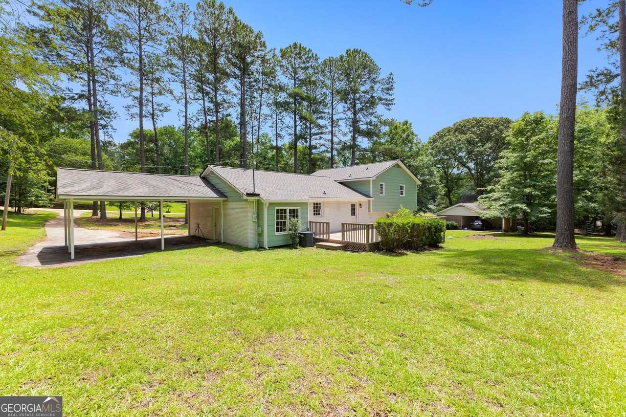 223 Pinehaven Dr - Photo 2 of 31