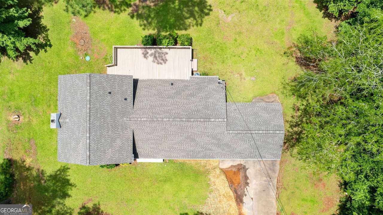 223 Pinehaven Dr - Photo 3 of 31