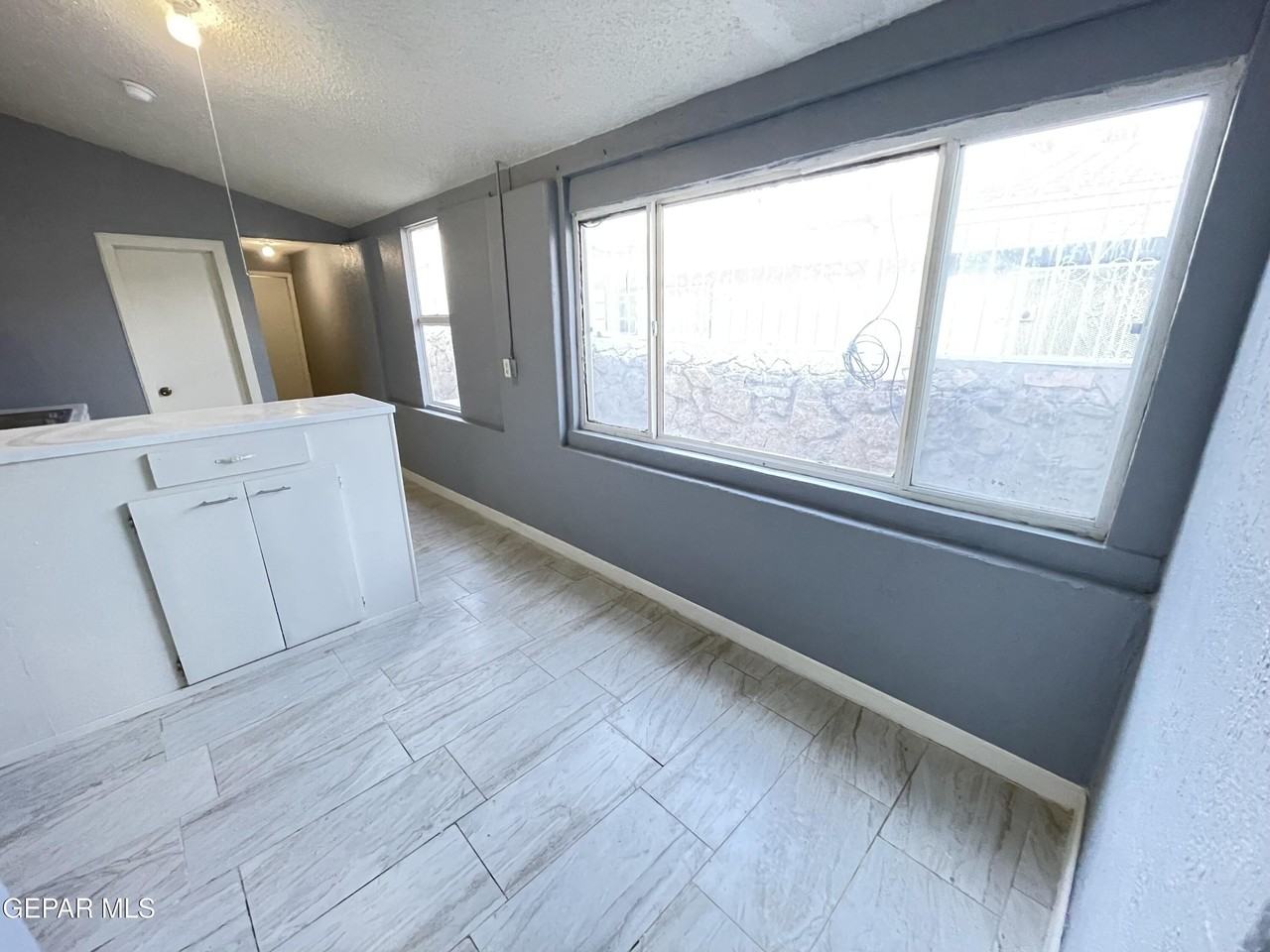 3425 Savannah Ave Unit B #B - Photo 2 of 33