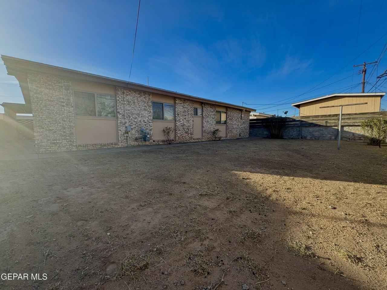 10213 Saigon Dr - Photo 6 of 29