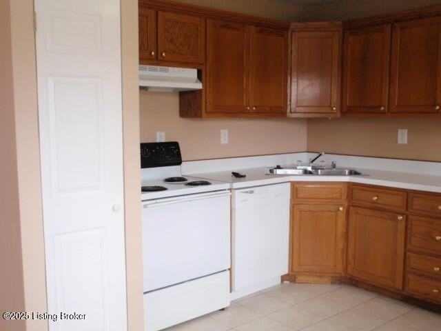 10016 Robsion Rd - Photo 3 of 10