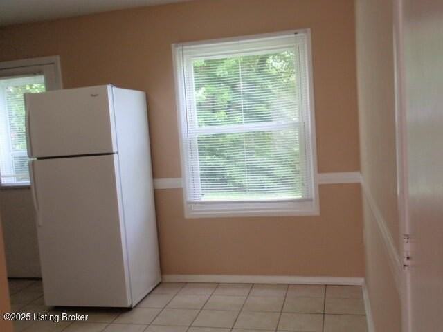 10016 Robsion Rd - Photo 5 of 10