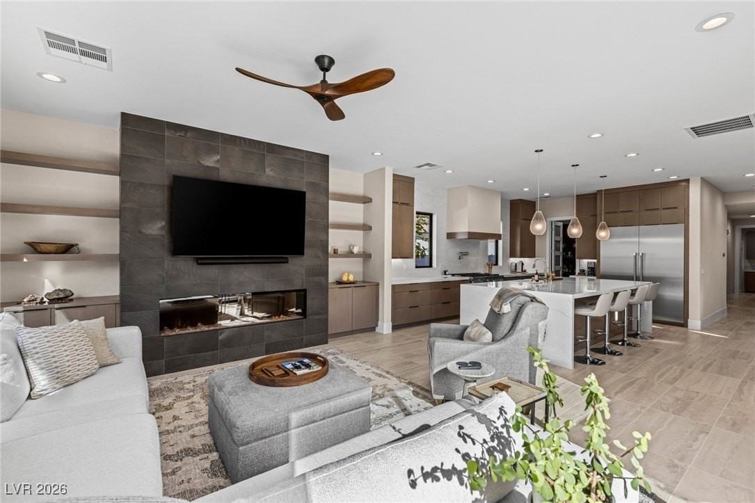 2245 Green Mountain Ct - Photo 2 of 50