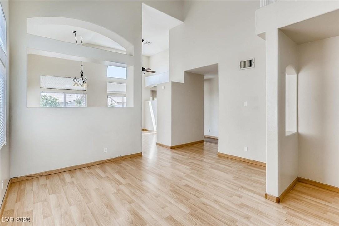 5419 Cypress Creek St - Photo 4 of 27