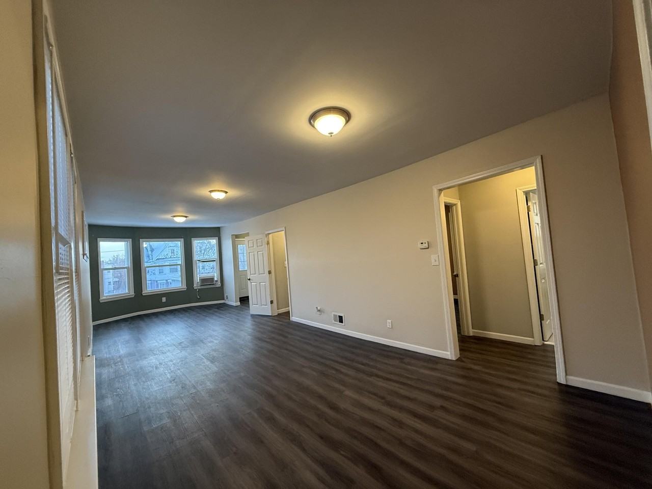 349 Westminster St - Photo 6 of 20