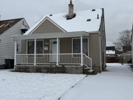 featured image of 2328 Detroit Ave