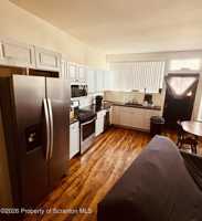 featured image of 517 Delaware Ave