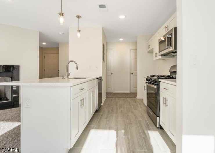 50 Sam Bonnell Dr - Photo 6 of 33