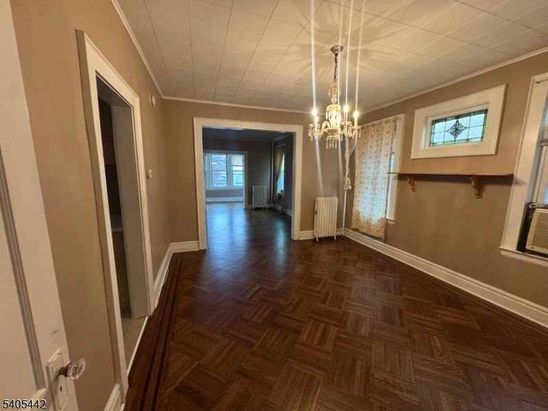 742 Pennington St - Photo 6 of 15