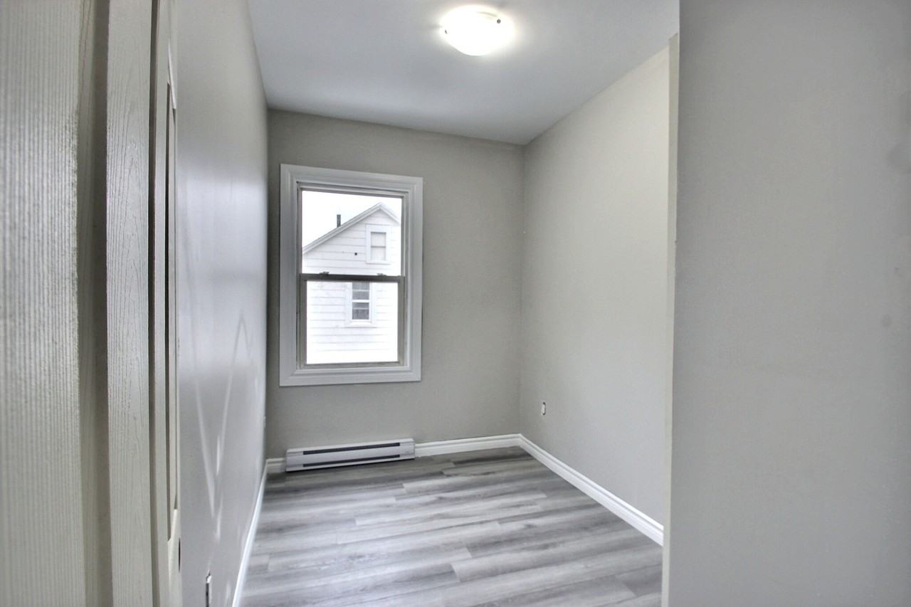40 - 40 Maple Street - 38b #38B - Photo 5 of 12