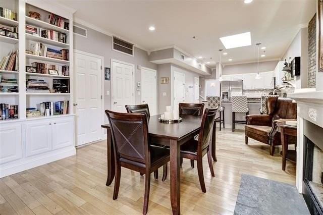 1004 Willow Ave #4 - Photo 6 of 14