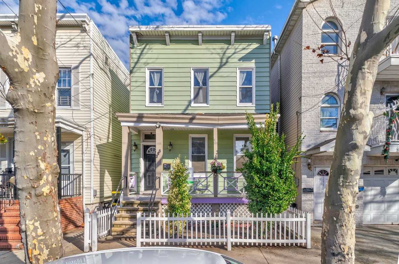 396 Union St #2 - Photo 2 of 14