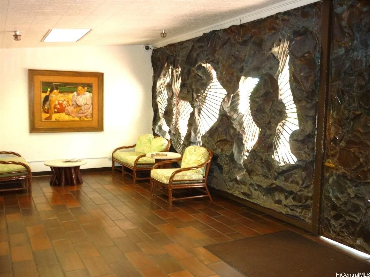 430 Keoniana St Apt 611 #611 - Photo 2 of 13