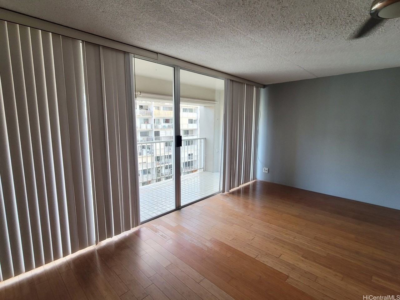 430 Keoniana St Apt 611 #611 - Photo 7 of 13