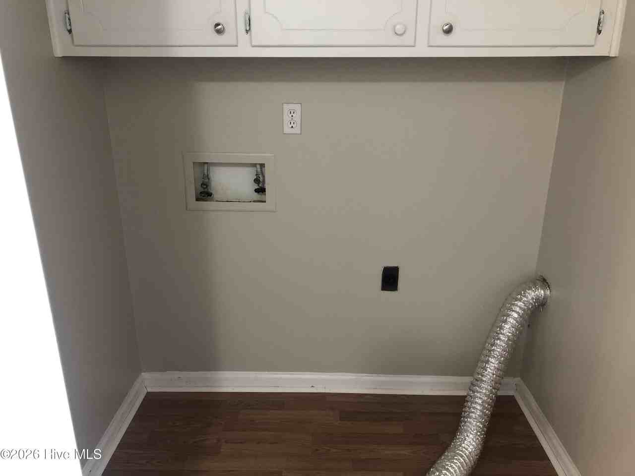 3816 Sterling Pointe Dr - Photo 2 of 8