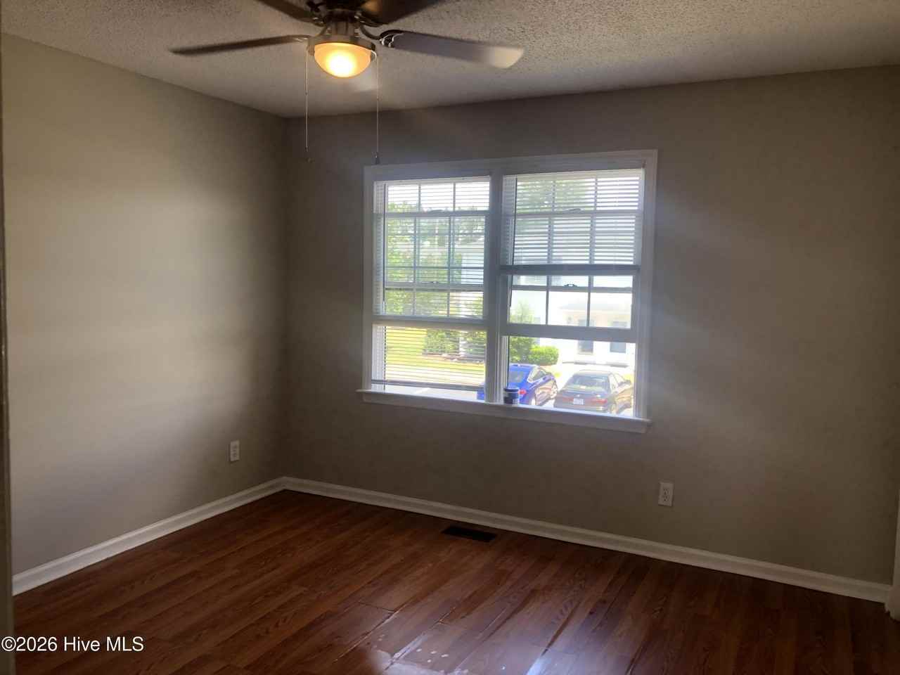 3816 Sterling Pointe Dr - Photo 6 of 8