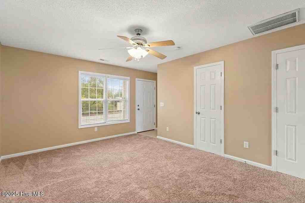 100 Cornerstone Pl - Photo 6 of 17